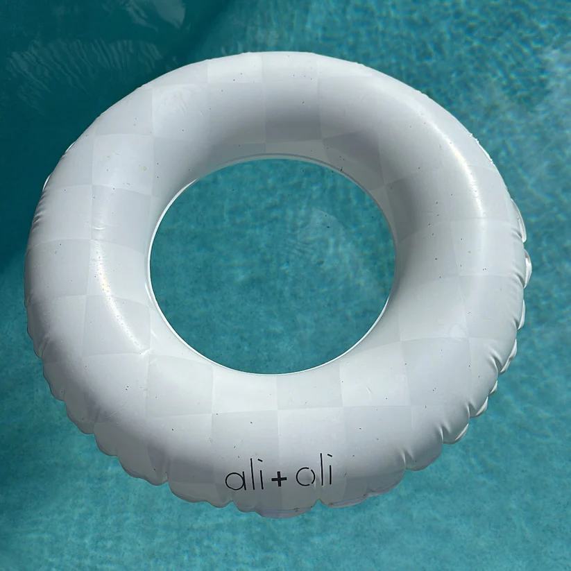 INFLATABLE, JUNIOR SWIM RING CHECKERS